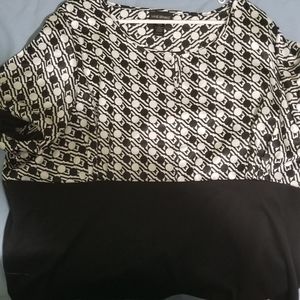 Lane Bryant Black and White 26/28 Blouse